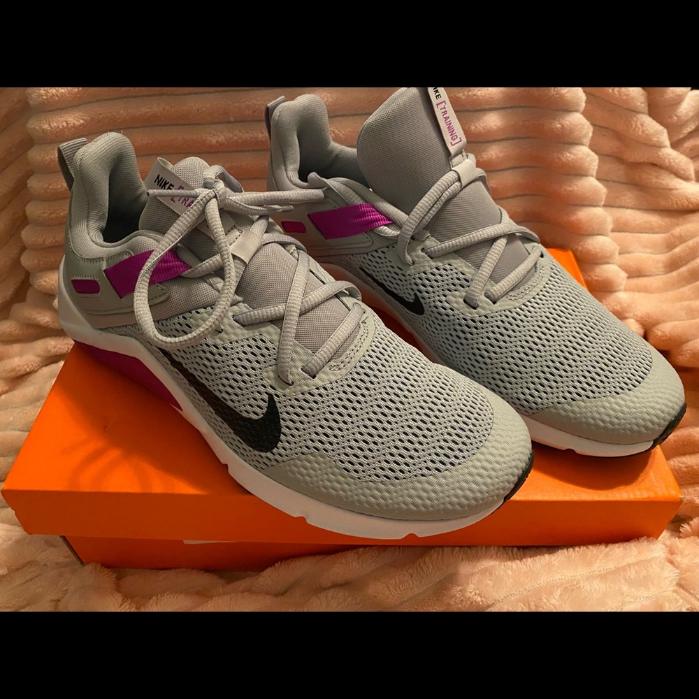 New Nike women’s shoes